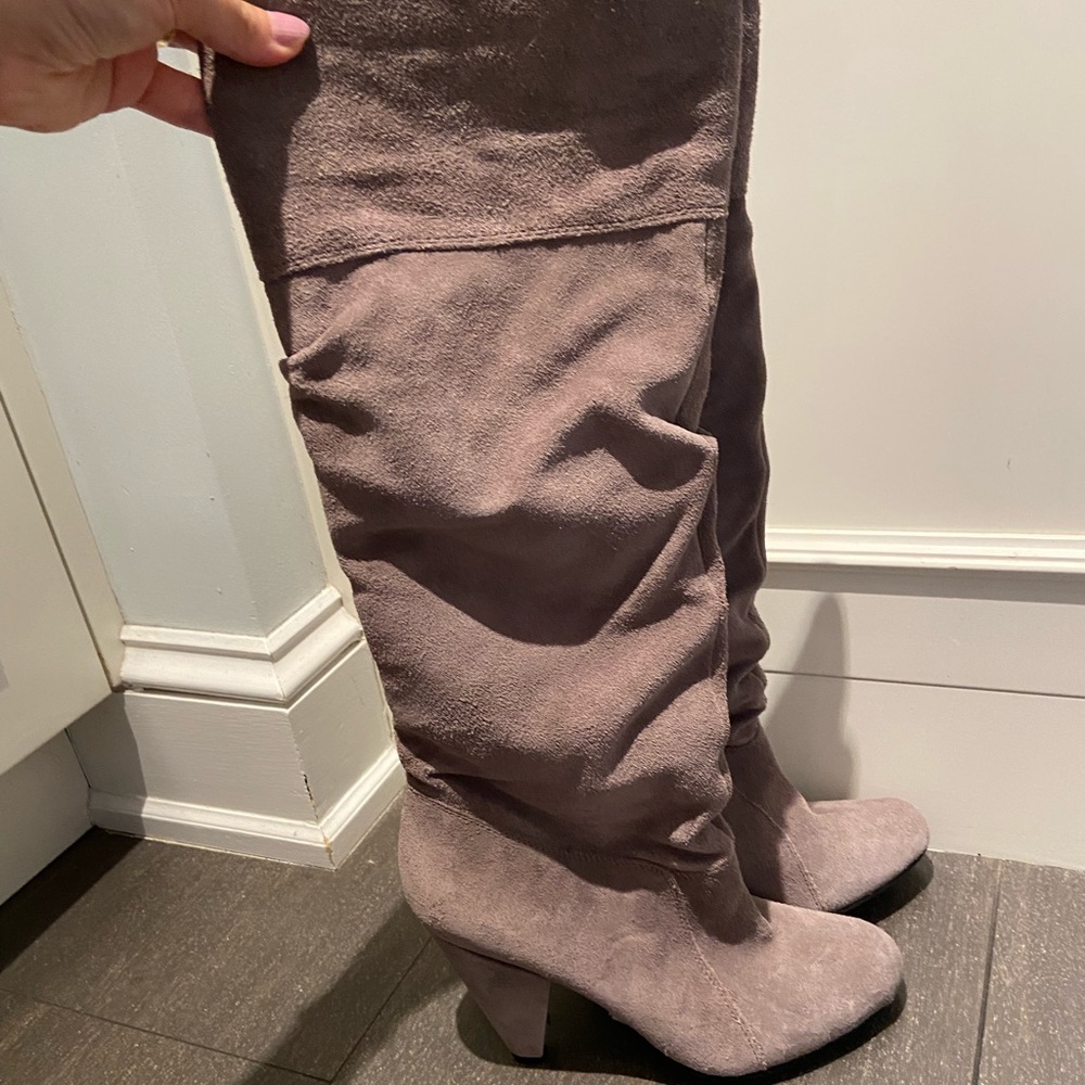 BCBGeneration suede boots